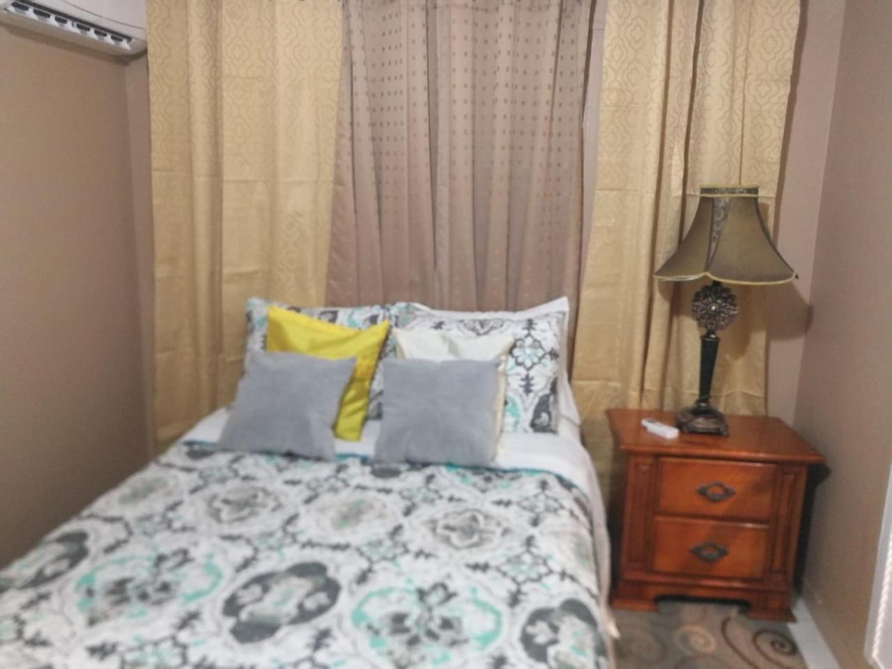 Swimaz Gateway Homestay *